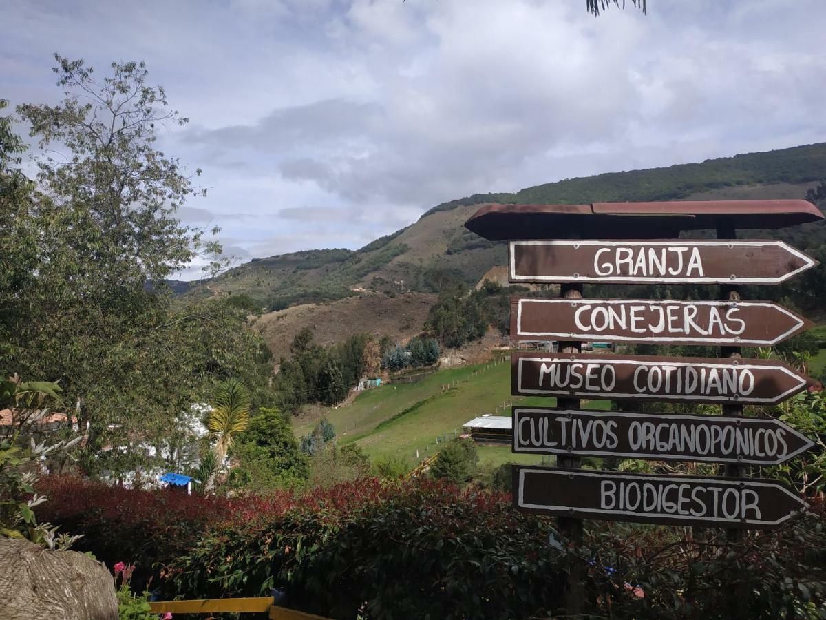 Hotel Rural La Esperanza スエスカ エクステリア 写真